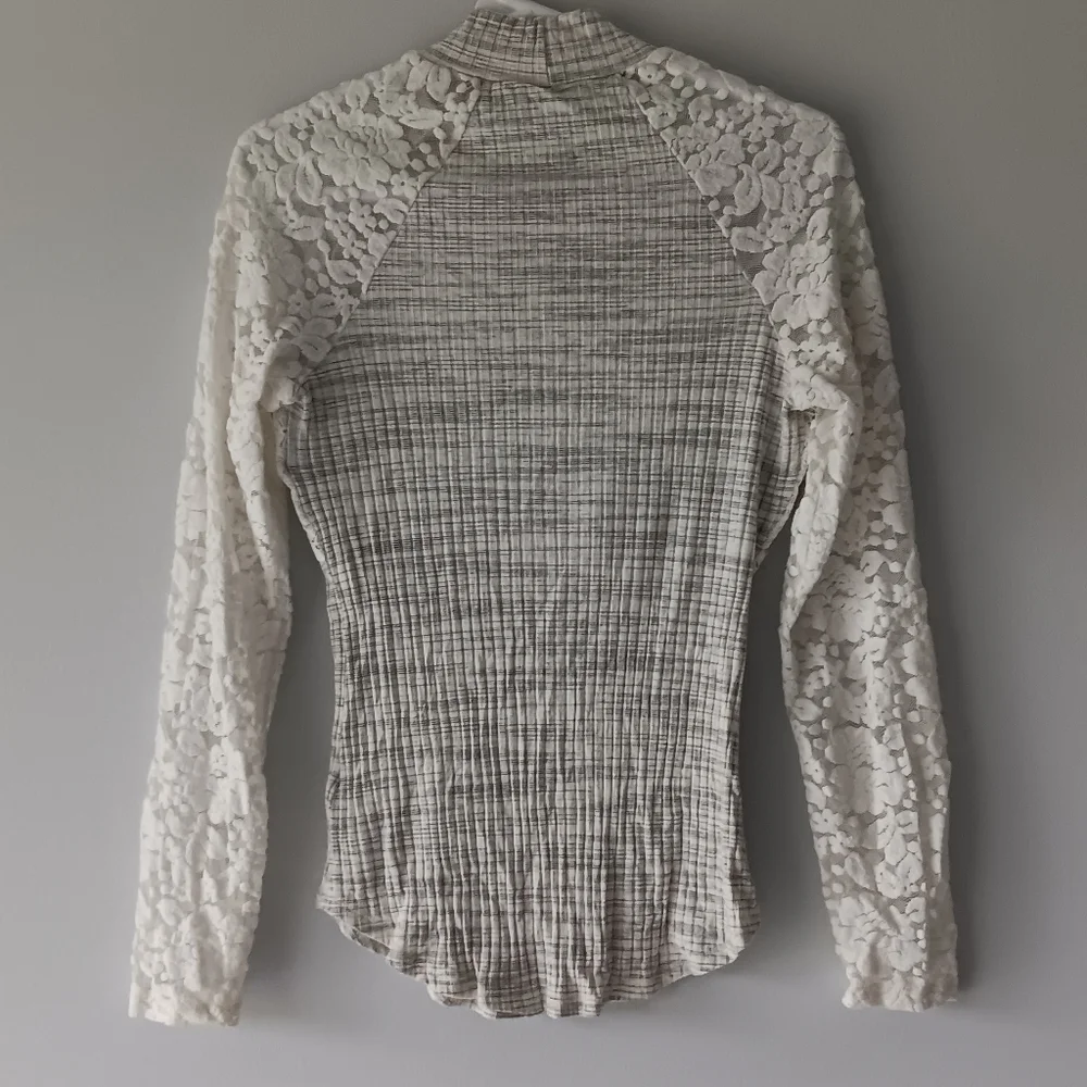 Venus Lace Long-Sleeve Mock Neck Ribbed Knit Top Ivory Ecru Grey Sheer Medium